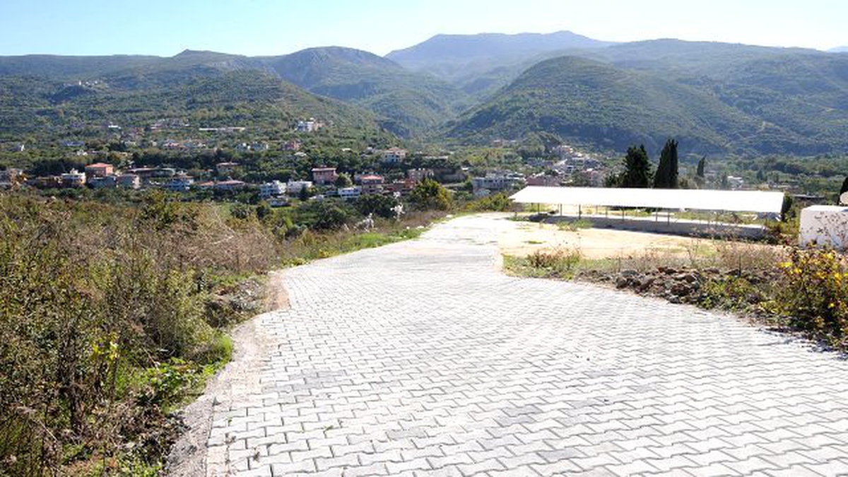 Yeniçağ Mahallesi Sokaklarına Parke Döşendi