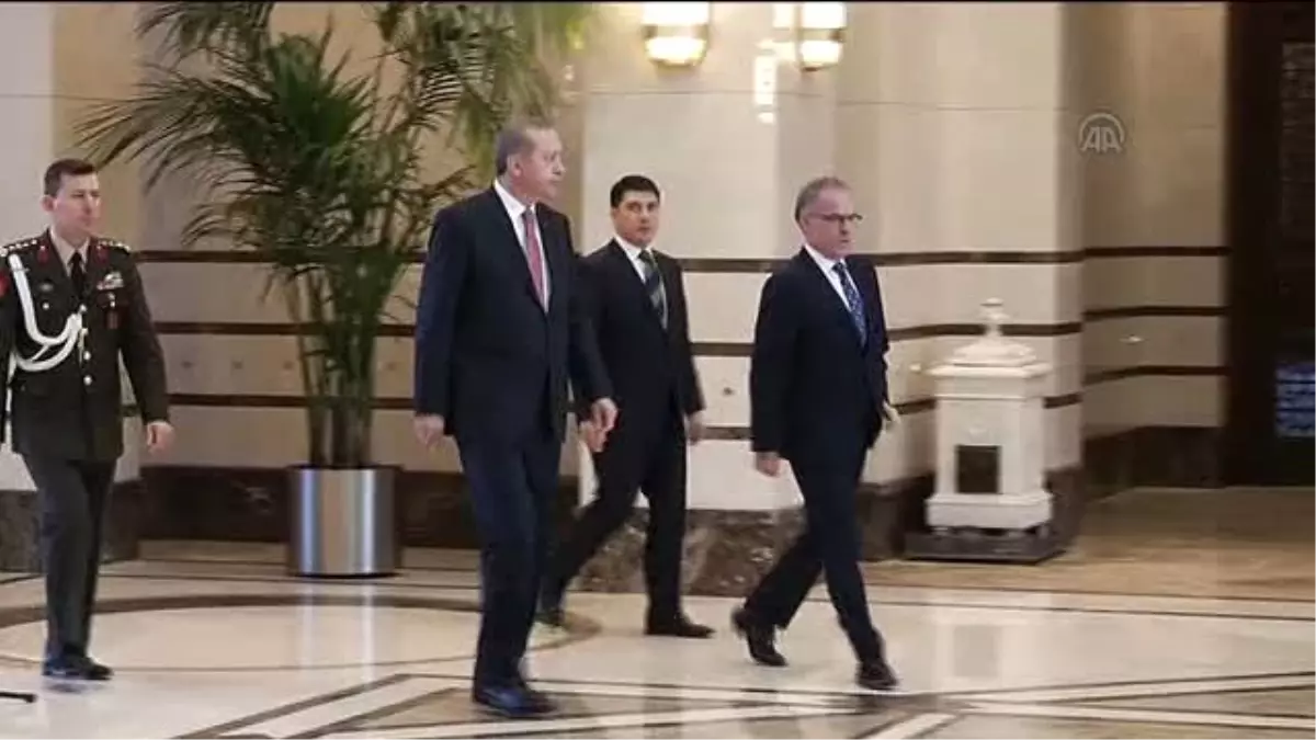 Cumhurbaşkanı Erdoğan, Panama Büyükelçisi Corona\'yı Kabul Etti