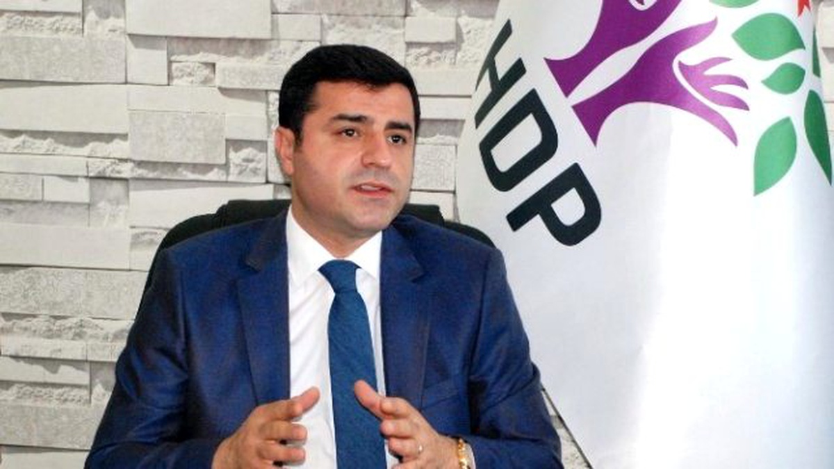 Demirtaş\'tan \'Başkanlık Sitemi\' Açıklaması