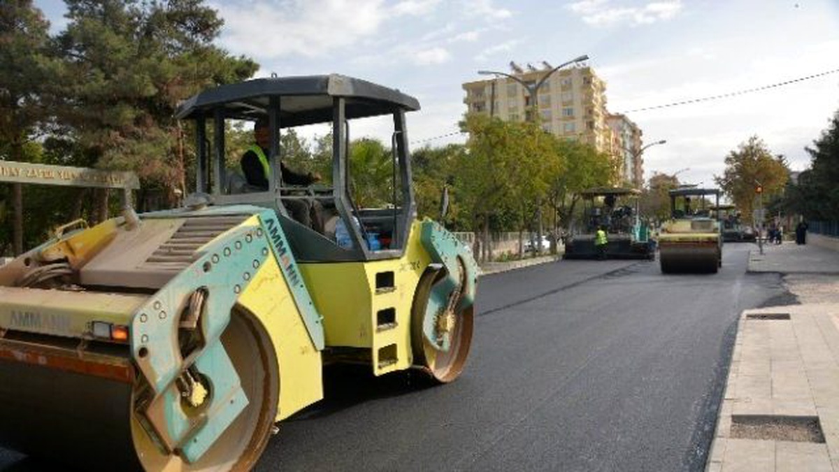 İnönü Caddesi Aşınma Tabaka ile Asfaltlanıyor