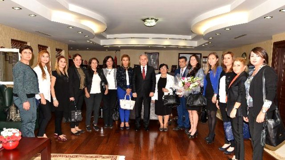 Kent Konseyi Kadın Meclisi\'nden Vali Büyük\'e Ziyaret