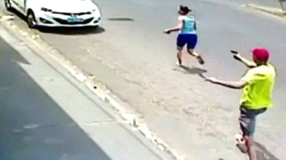 Polis Koca, Karısını Sokak Ortasında Katletti