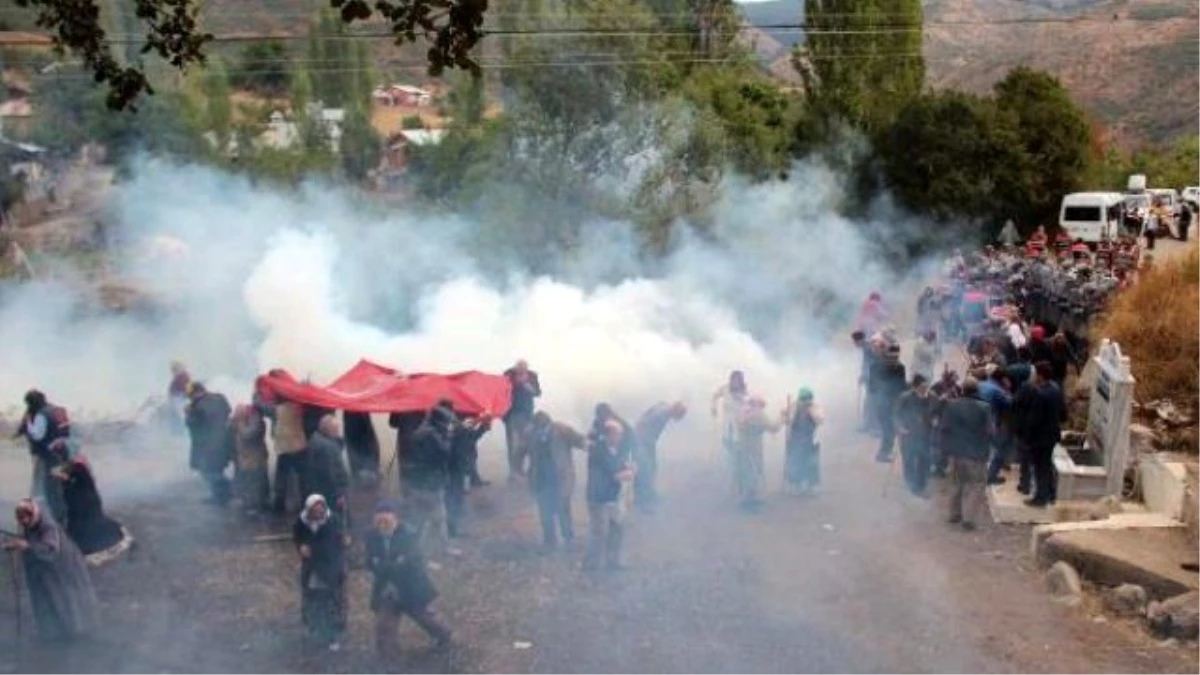 Polis ve Jandarmaya Karşı Koyan Köyden AK Parti Birinci Çıktı