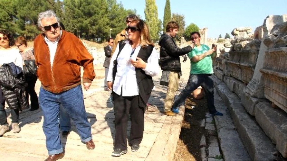 Saraysız Başkan Efes\'e Hayran Kaldı