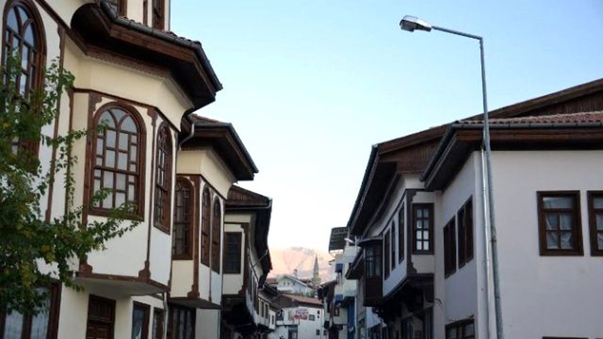 Tarih Kokan Evler Restore Ediliyor