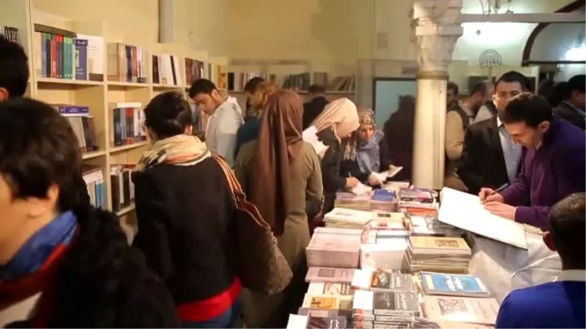 İstanbul\'da 1. Arapça Kitap Fuarı Düzenlendi