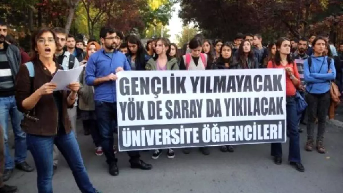 Ankara Üniversitesi\'nde YÖK Eylemi