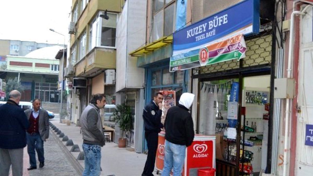 Duvarı Delip Tekel Bayisini Soydular