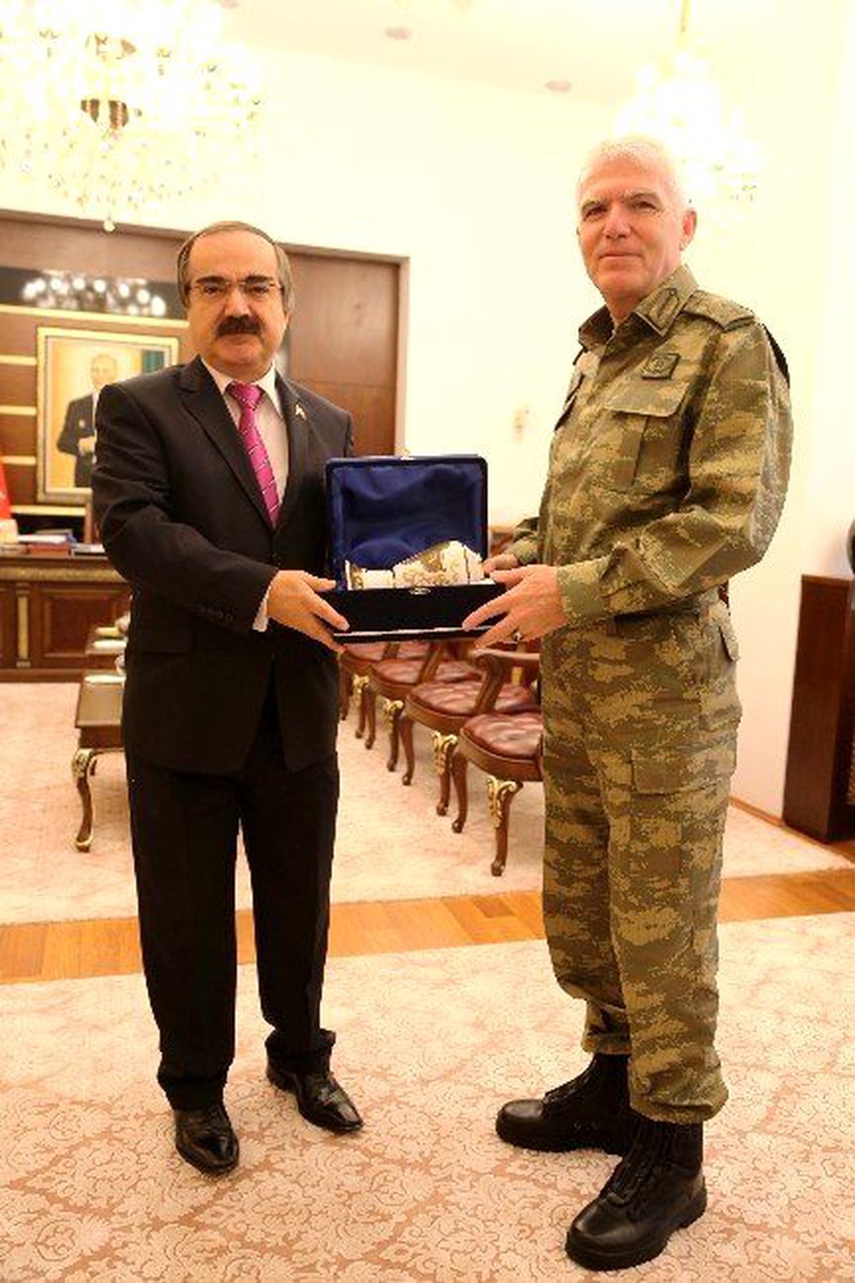 Ege Ordu Komutanı Orgeneral Abdullah Recep Sakarya\'da İncelemelerde Bulundu
