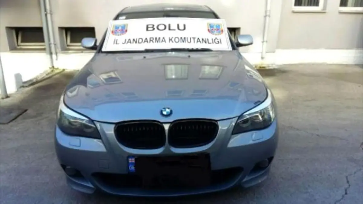 Gürcistan\'dan Getirilen Lüks Araca El Konuldu