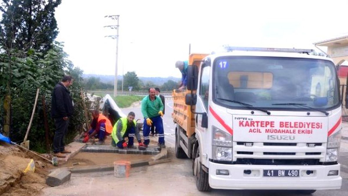 Kartepe\'nin Yollarında Hummalı Çalışma