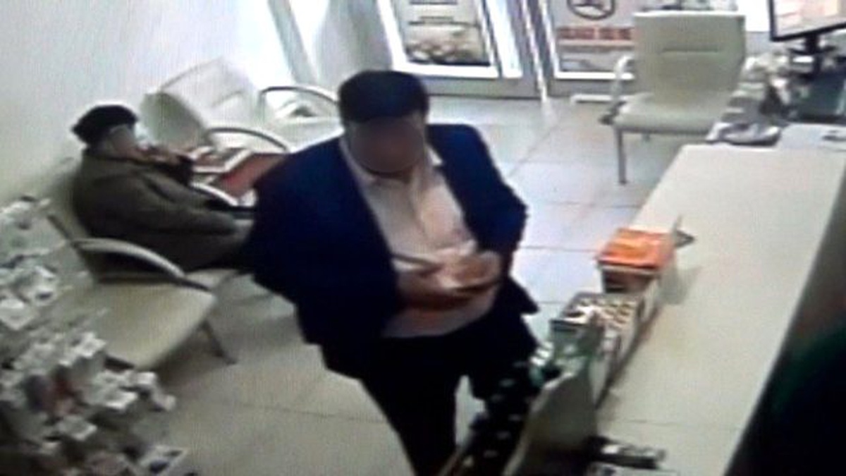 Sahte Euro ile Cinsel Gücü Arttırıcı İlaç Aldı
