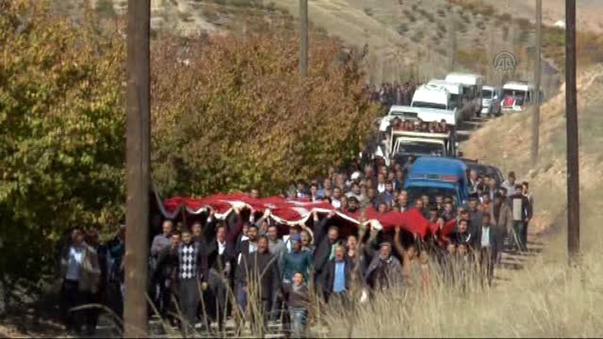 Şehit Uzman Çavuş Tercan Son Yolculuğuna Uğurlandı