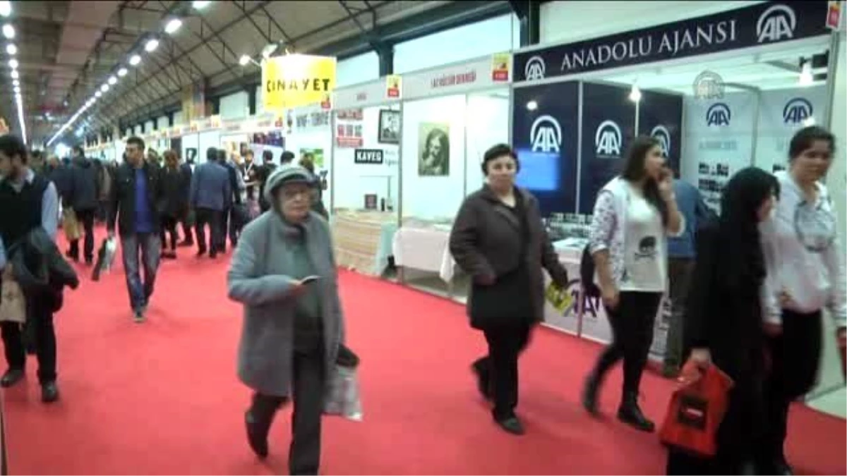 34. Uluslararası İstanbul Kitap Fuarı Açıldı