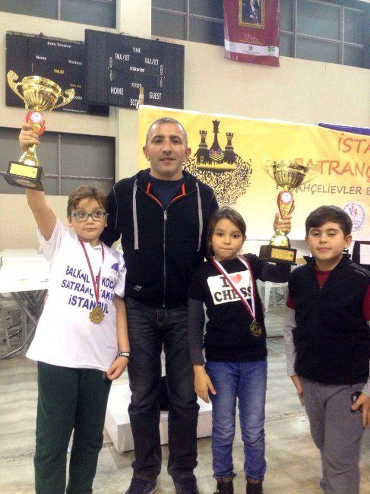 Satrançta Maltepe\'nin Gururu Oldular