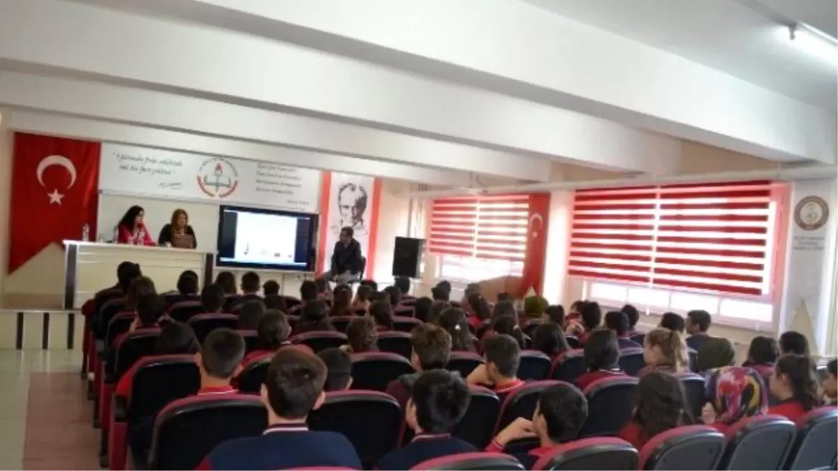 Sspal\'da Madde Bağımlılığı Seminer Verildi