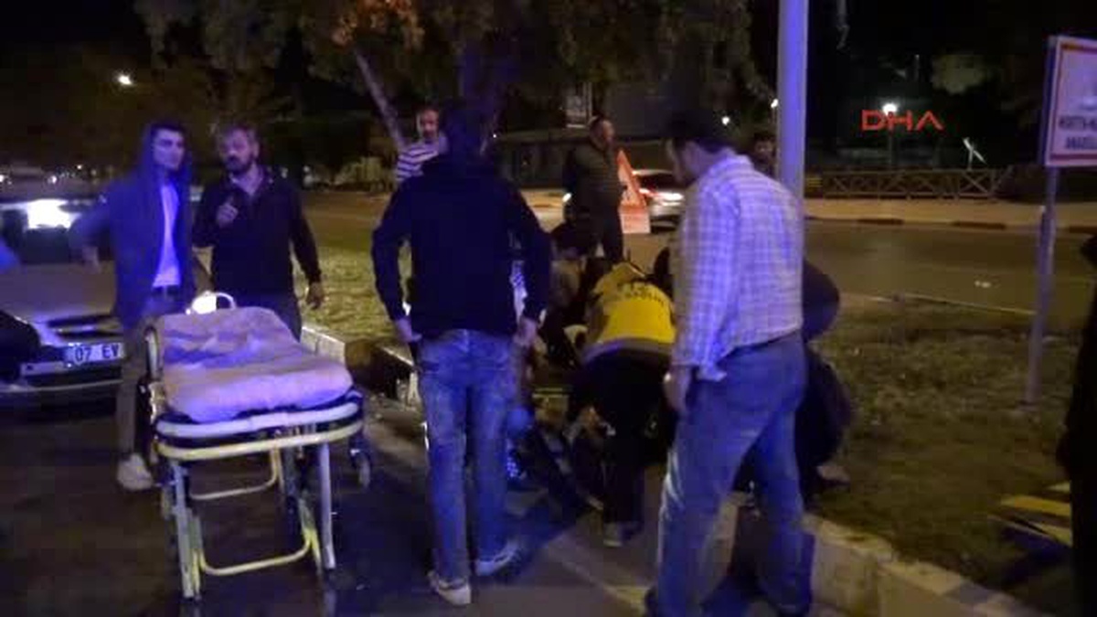 Antalya Kırmızı Işık İhlali Kazası: 5 Yaralı