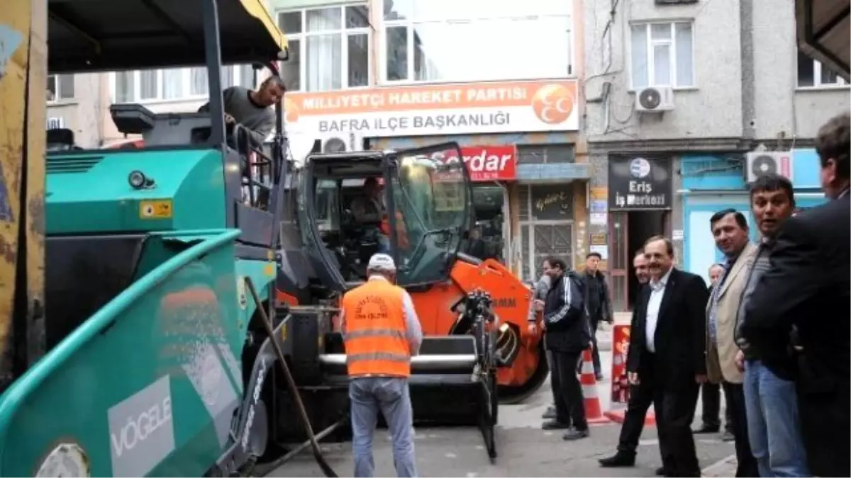 Bafra Belediyesi\'nden Yol-kaldırım Çalışması