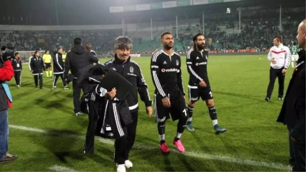 Bursaspor-Beşiktaş Maç Sonu Gerginlik