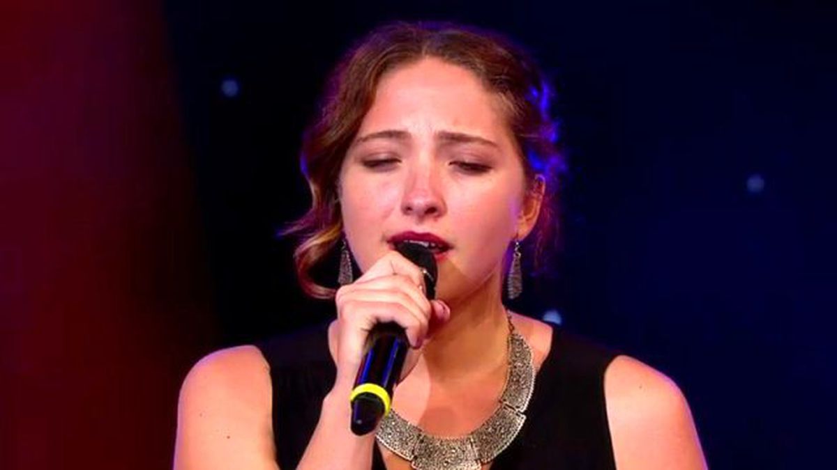 Gizem Memişoğlu \'Cilveloy\'