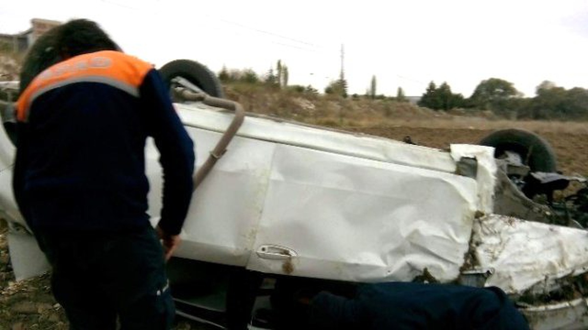 Kütahya\'da Trafik Kazası: 1 Ölü, 1 Yaralı