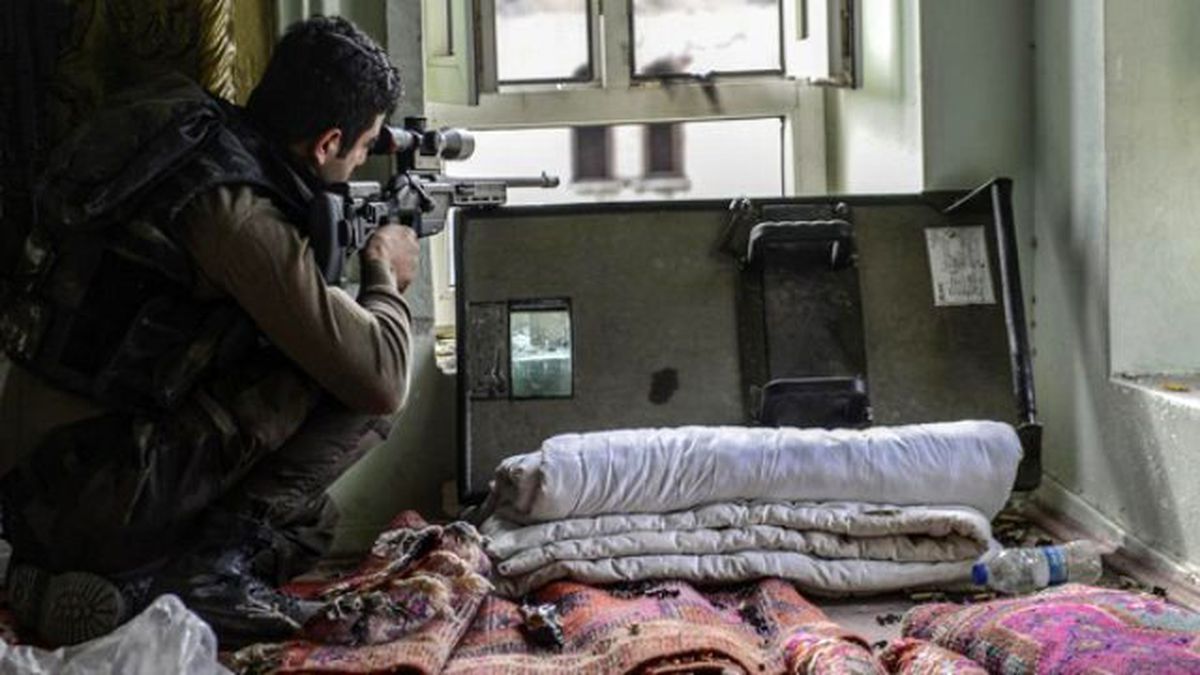 Özel Harekat Tarihi Konağı Karargah Gibi Kullanmaya Başladı