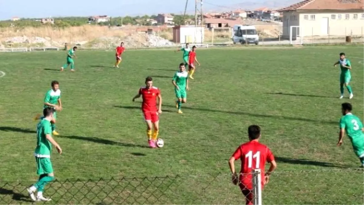 Yeni Malatyaspor U-21 Takımı Şanlıurfaspor\'u Yendi