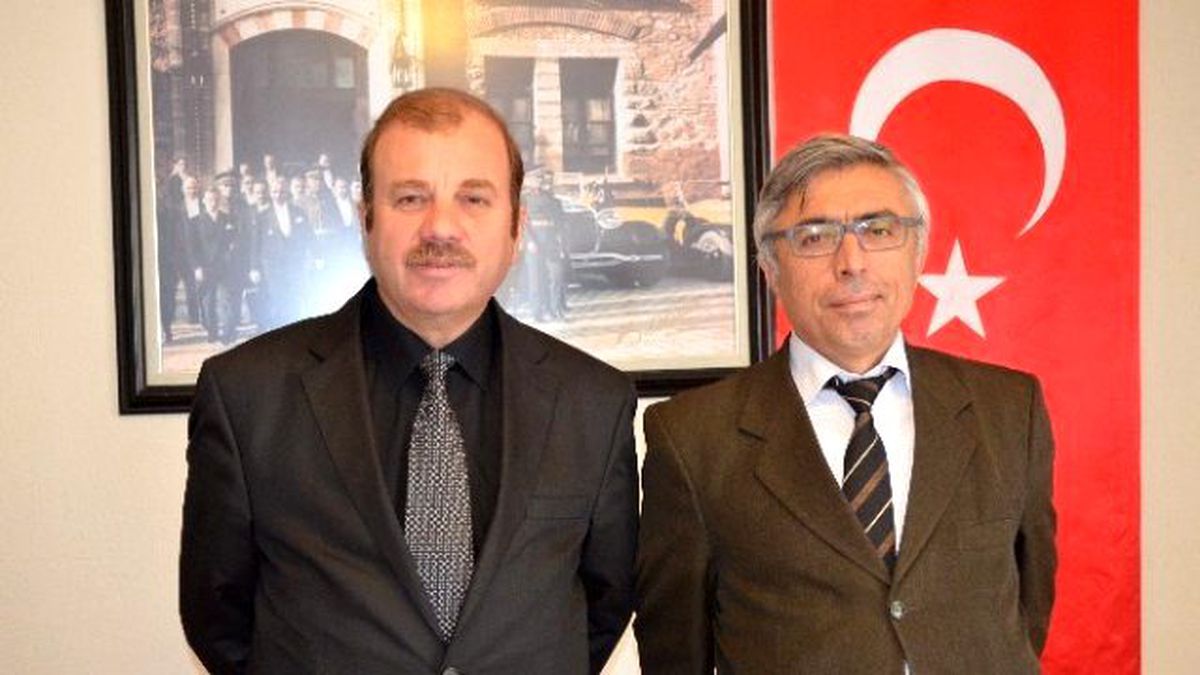 Add\'den "Ata\'ya Saygı Nöbeti"