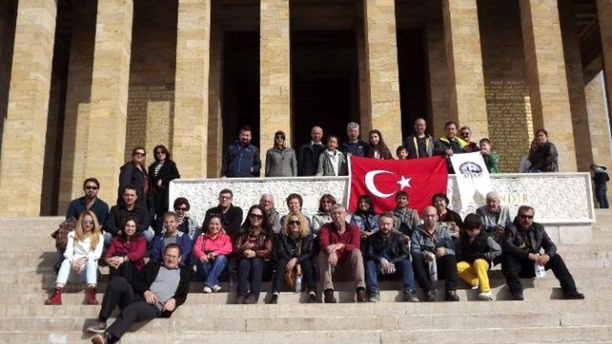 Afdos Üyeleri Ankara\'ya Çıkarma Yaptı