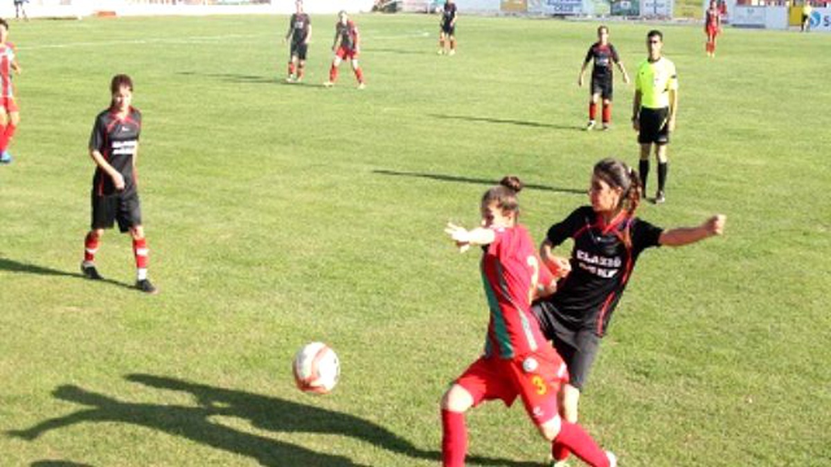 Amedspor Kadın Futbol Takımı 3-1 kazandı