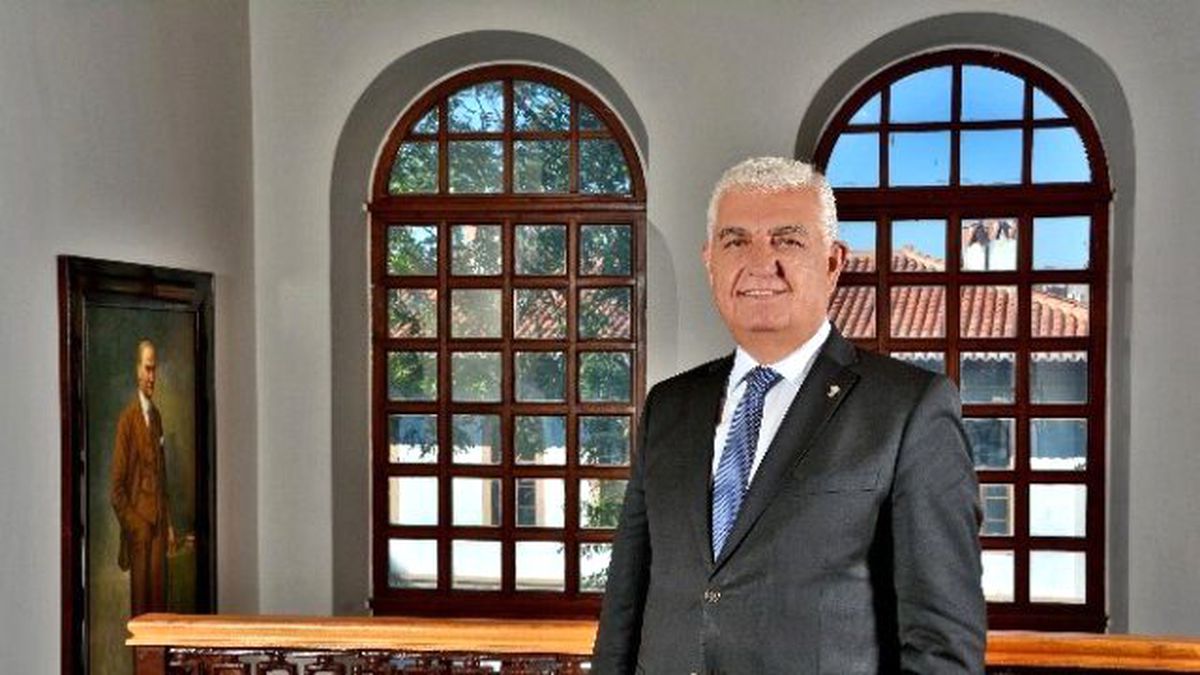 Başkan Gürün\'den 10 Kasım\'da Anlamlı Mesaj