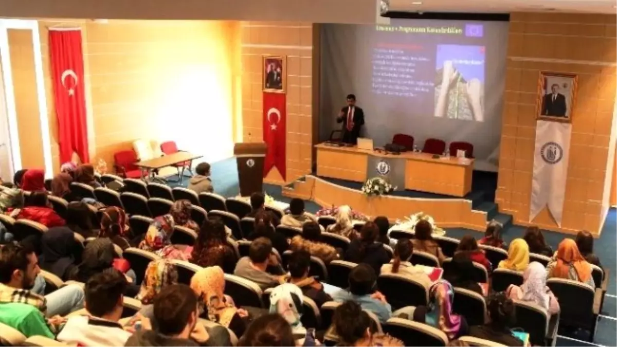 Bayburt Üniversitesi\'nde Erasmus Plus Bilgilendirme Toplantısı