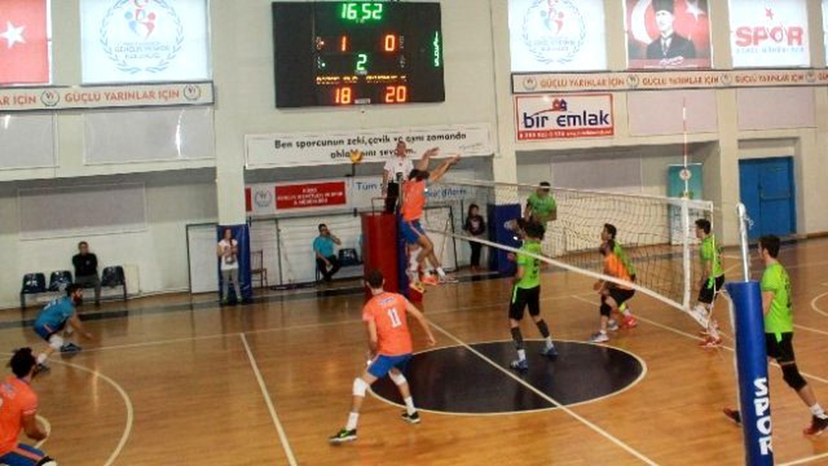 Düzce Belediyespor Voleybolda Yükselişe Geçti