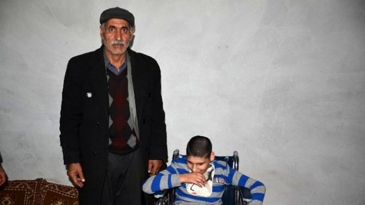 Erciş Belediyesinden Engellilere Vatandaşlara Malzeme Desteği