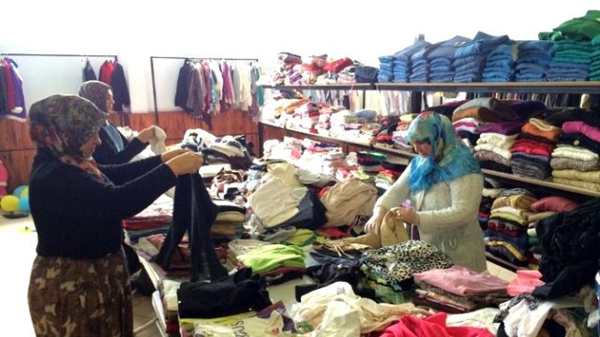 İhtiyaç Sahipleri İçin \'Giyim Market\'