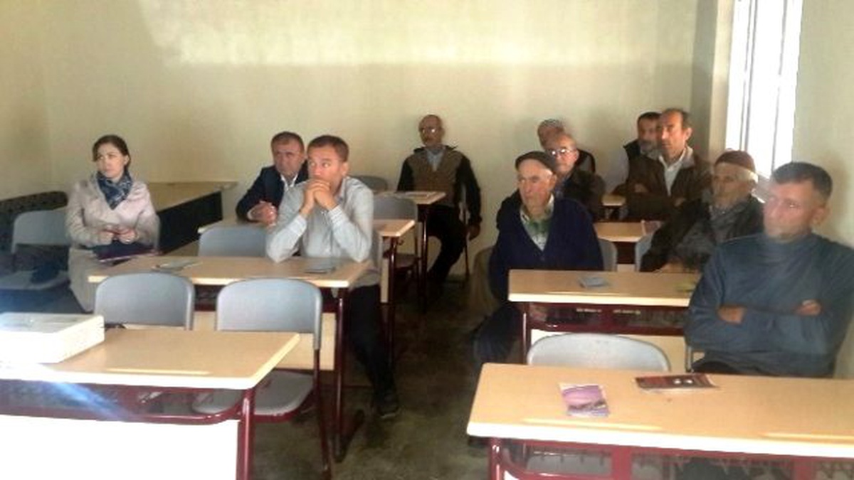 İzmit Belediyesi\'nden Köylerde Bilinçlendirme Eğitimi