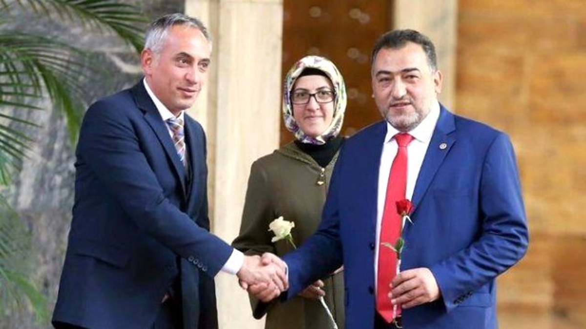 Milletvekili Şükrü Nazlı Kayıt Yaptırdı