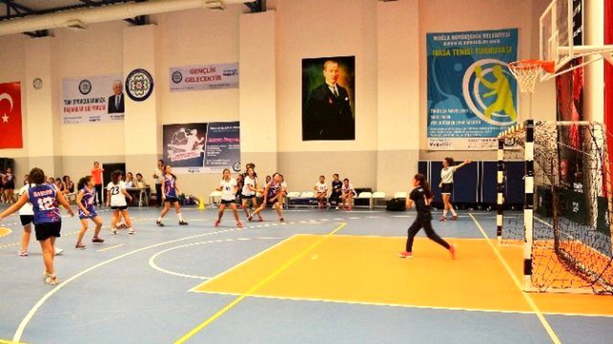Muğla\'da Atatürk Kupası Hentbol Turnuvası Sona Erdi