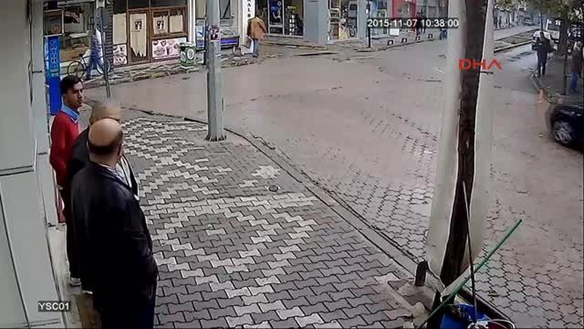Ordu Çarşaf Giymesini İnternette Tanıştığı Tesettürlü Kadın İstemiş