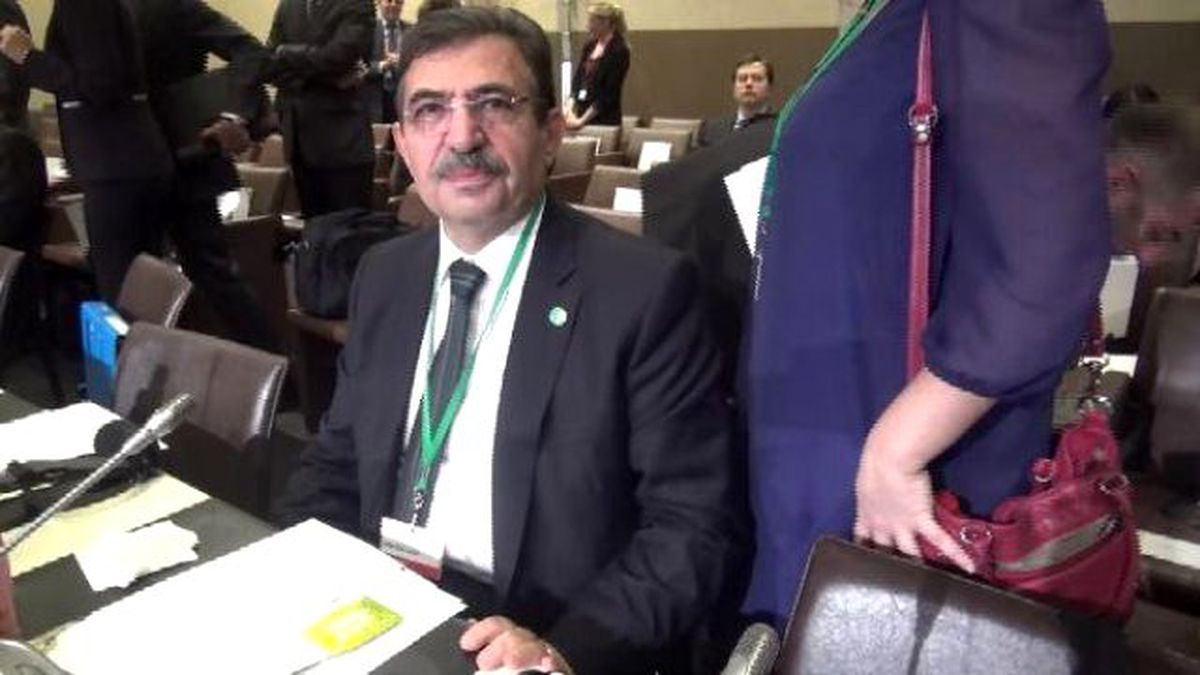 Paris\'te Çevre ve Şehircilik Bakanlar Toplantısı Yapıldı...