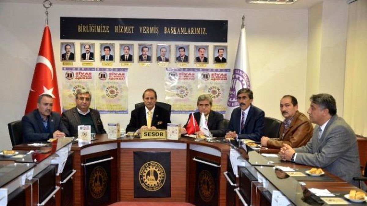 Sivil Toplum Kuruluşlarından Ortak Aşure İkramı