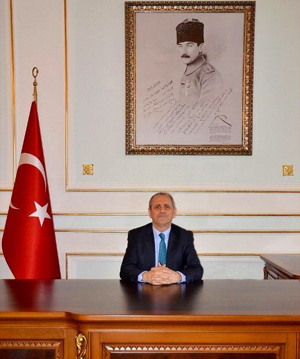 Tekirdağ Valisi Salihoğlu: "Büyük Atatürk\'ü Saygıyla Anıyoruz"