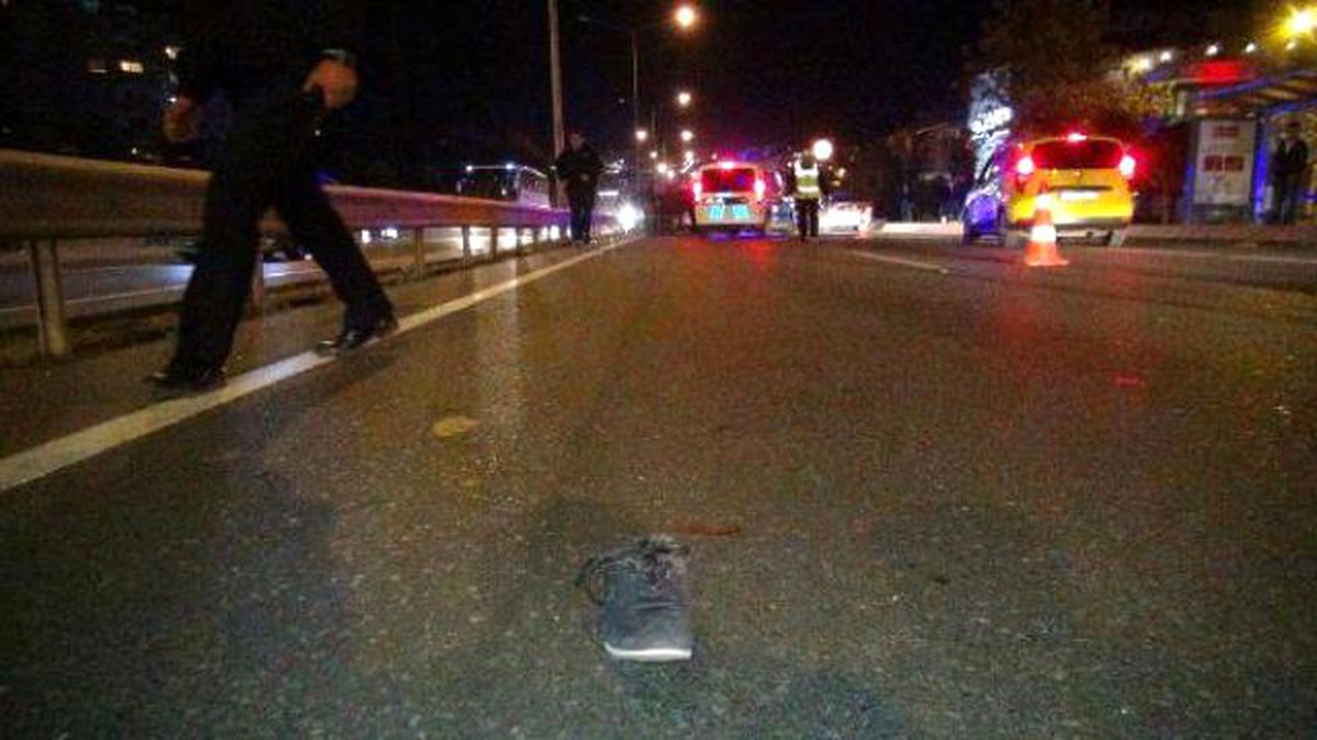 Tekirdağ\'da Yaya Geçidinde Otomobilin Çarptığı Kadın Öldü