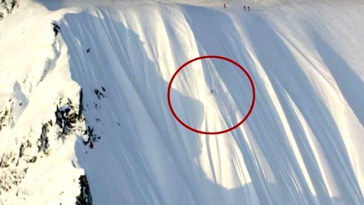 500 Metreden Yuvarlanan Kayakçının Mucizevi Kurtuluşu