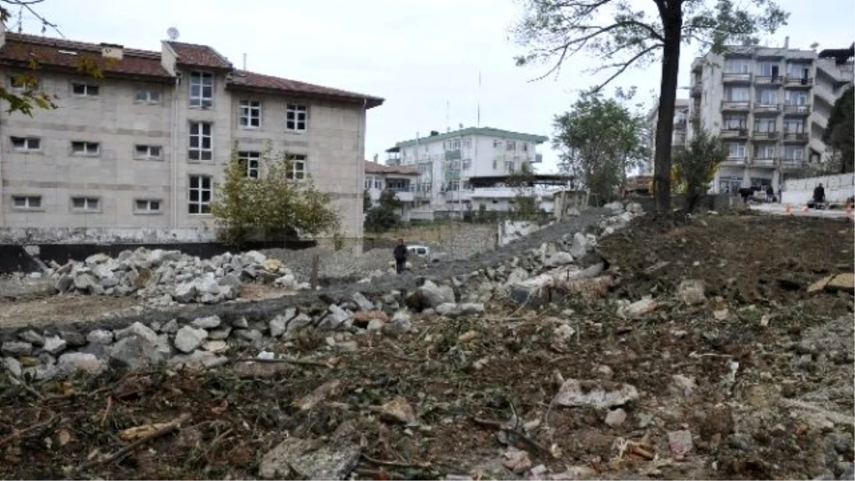 Akçakoca Merkez Cami Etrafı Sultan Ahmet Meydanı Gibi Olacak