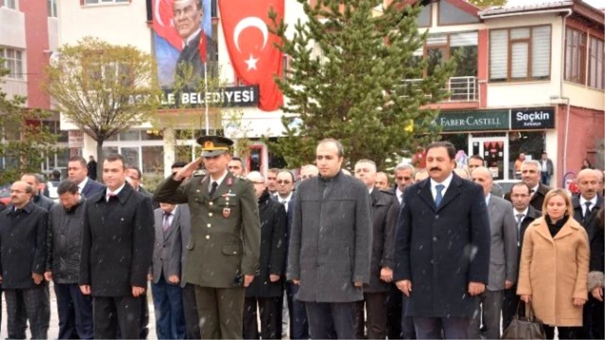 Atatürk Aşkale\'de Anıldı