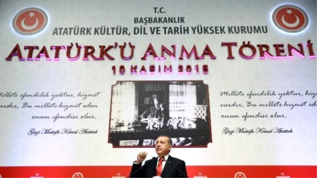 Atatürk\'ü Anma Töreni