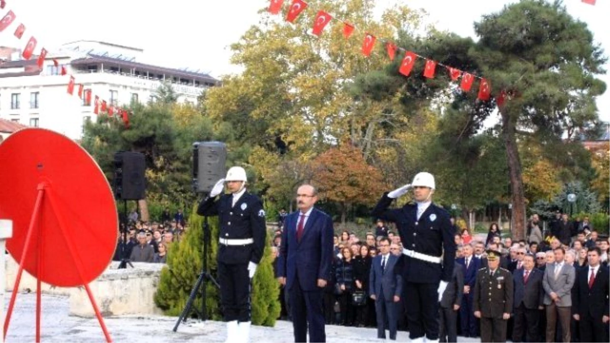 Burdur\'da Atatürk\'ü Anma Töreni Düzenlendi