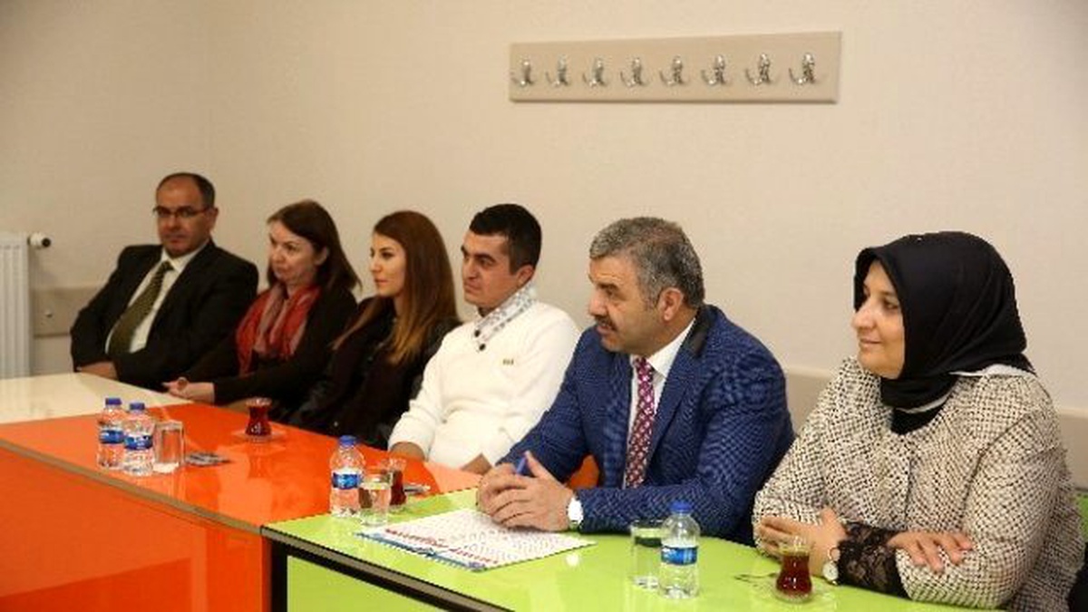 Çelik Çifti, \'Aile Akademisi\'ne Konuk Oldu
