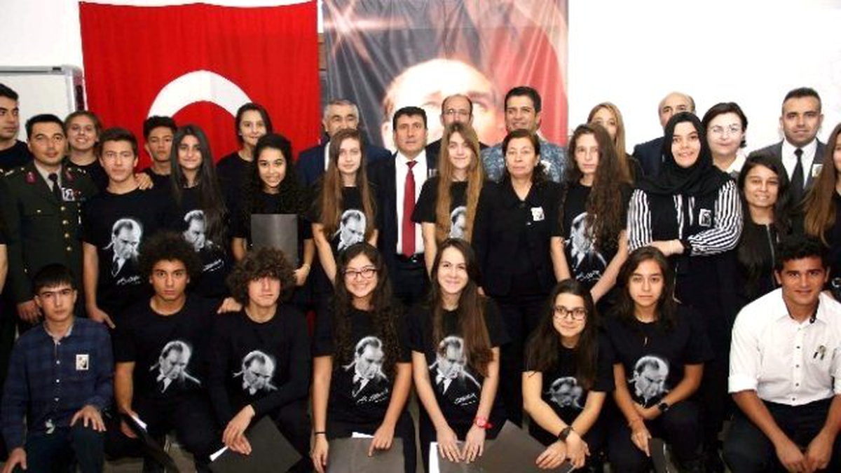 Döşemealtı\'nda 10 Kasım Anma Törenleri
